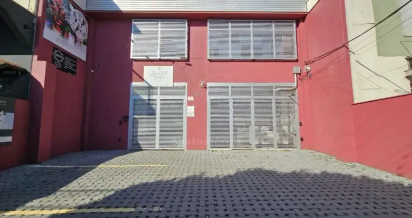 Sala comercial para alugar na Vila Siam, região leste de Londrina, com 35m² de área privativa.