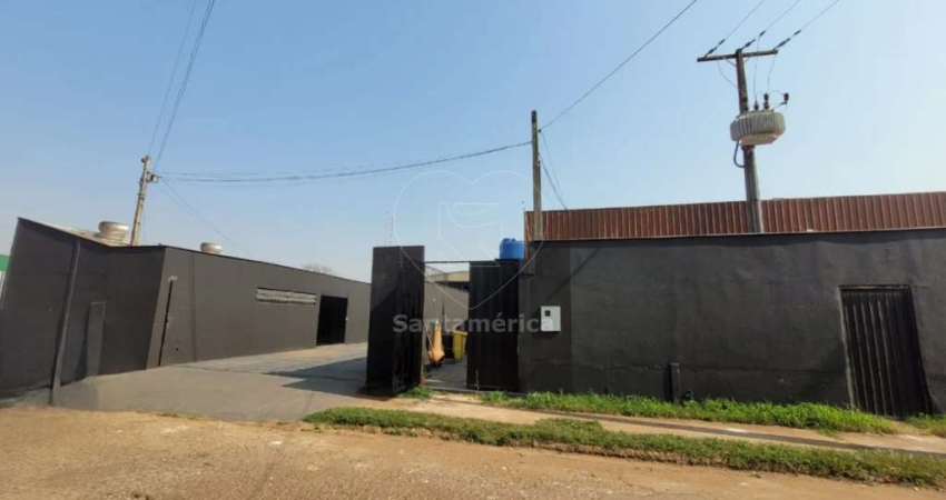 Barracão com 1200m² com Salas Para Escritório e Almoxarifado