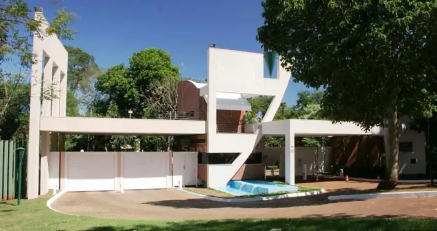 Casa à venda no Royal Park Residence com 4 suítes - Região Oeste