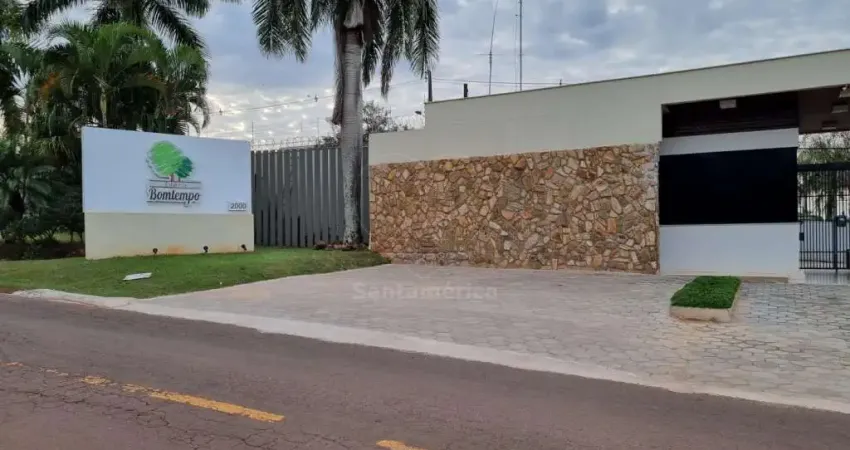 Casa à venda no Condomínio Estância Bom Tempo contendo 4 quartos