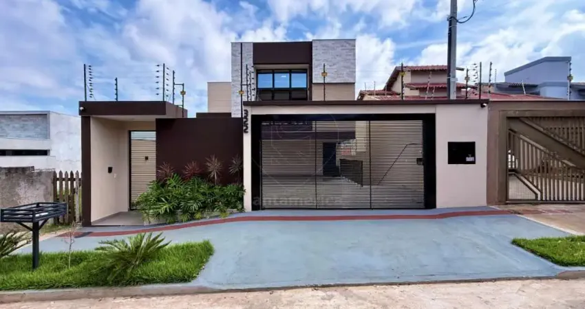 Casa à Venda no Bairro Universitário com 3 Suítes e Área de Lazer