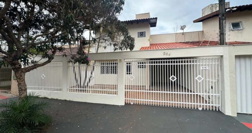 Casa de 2 andares para venda com 3 quartos e suíte próximo ao Norte Shopping