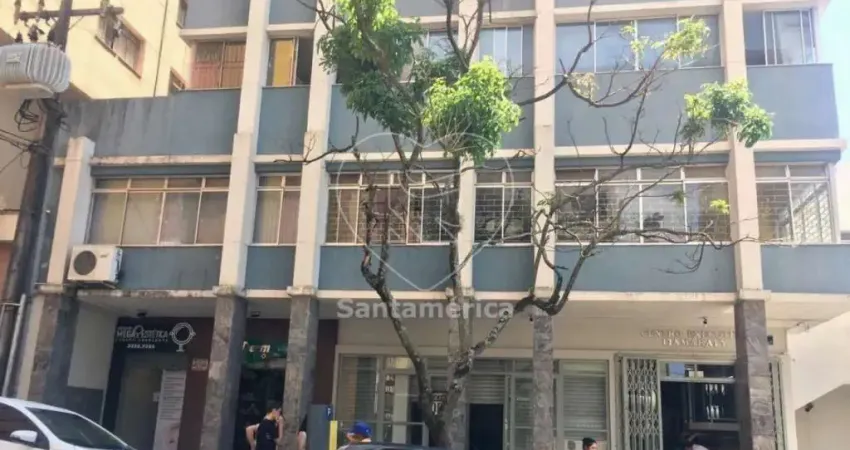 Loja Comercial no Edifício Itamaraty com 250m² e Mezanino - Oportunidade Imperdível!