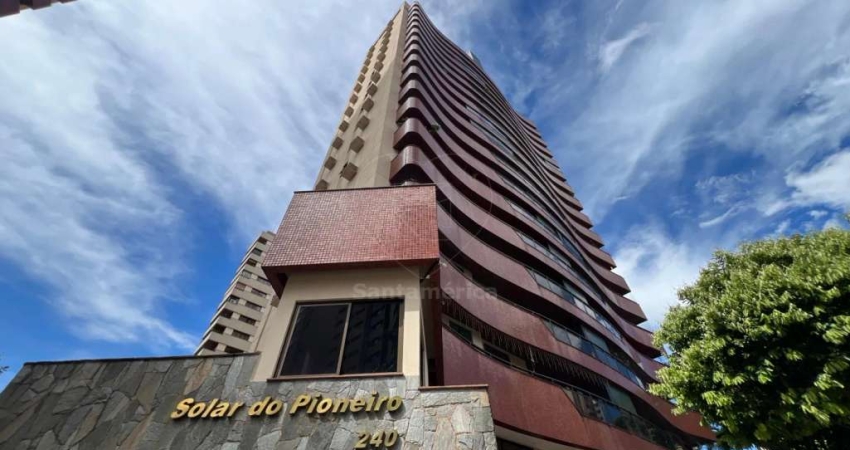 Apartamento de 3 suítes à Venda no Edifício Solar do Pioneiro, Centro de Londrina