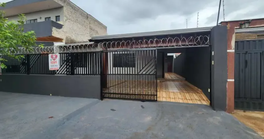 Terreno com 2 casas à Venda na região Norte de Londrina