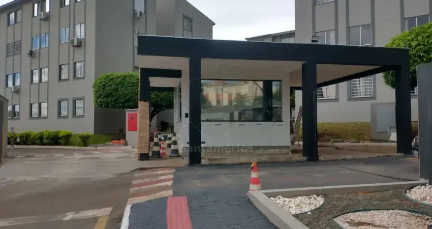 Apartamento à Venda no Edifício Residencial Outro Verde com 3 Dormitórios, Próximo à Avenida Saul Elkind