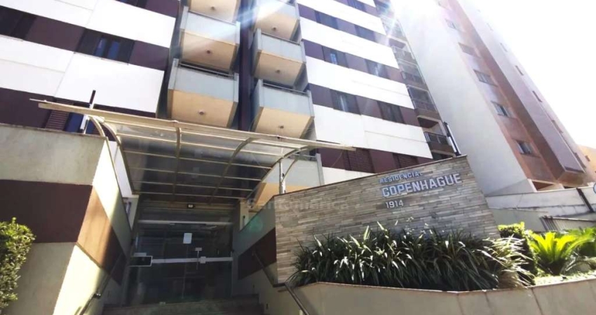 Apartamento á Venda no Edifício Copenhague na Região Central de Londrina