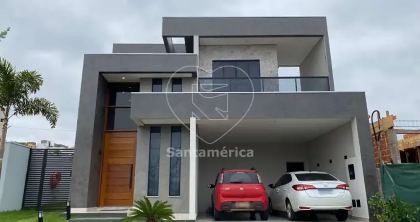 Casa à venda com 199m² no Condomínio Aranguá