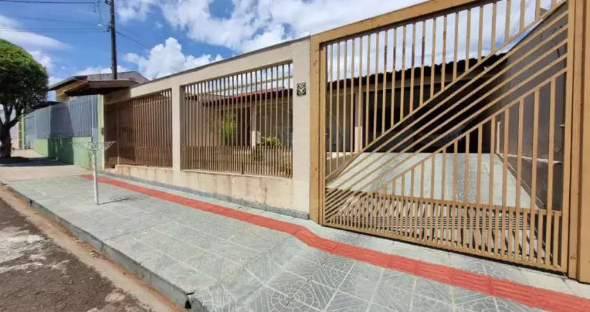 Casa com 3 quartos à venda na Rua Felipe Souza Lopes, --, Moradias do Cabo Frio, Londrina