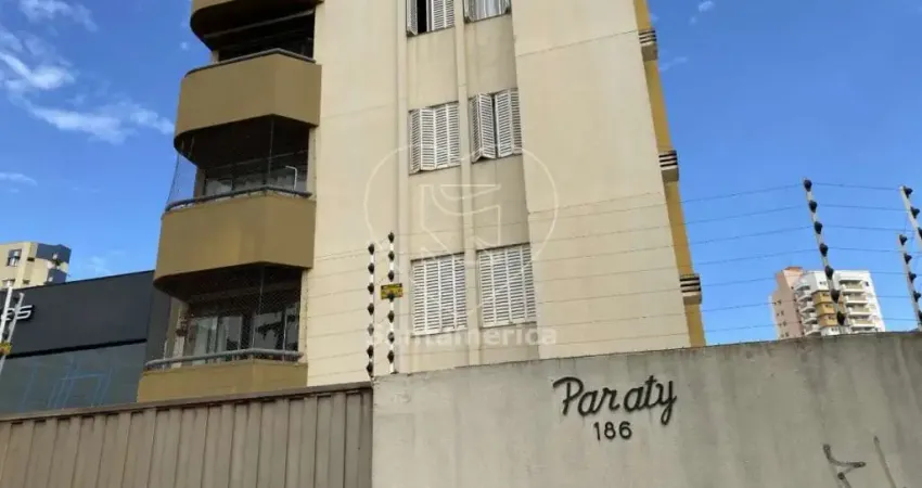 Apartamento com 77m² de 3 dormitórios no Residencial Paraty