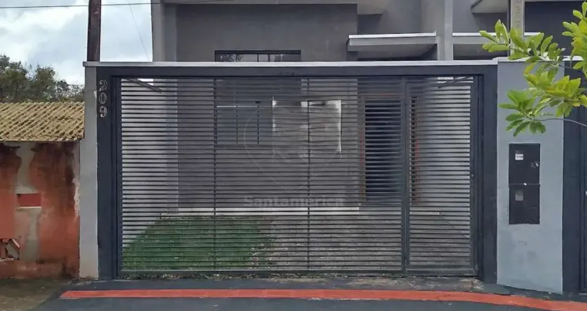 Casa à Venda no Bairro Catuai com 3 quartos na Região Norte de Londrina