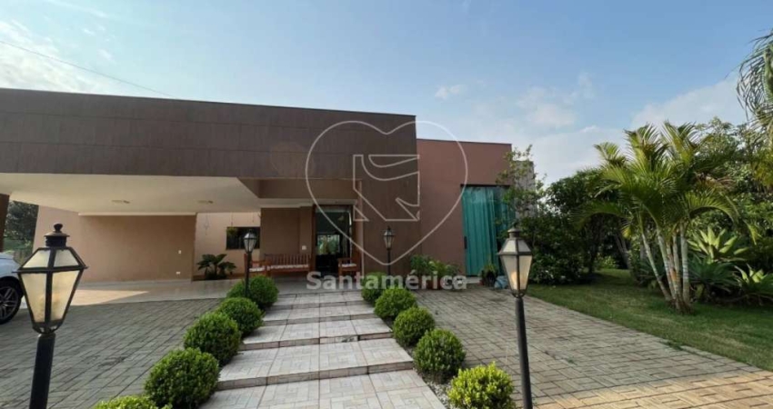 Casa no condomínio Recanto Golf Ville com 420m² à venda