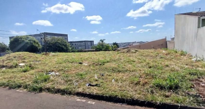 Terreno de Esquina à Venda no Jardim Roma, Próximo ao Norte Shopping