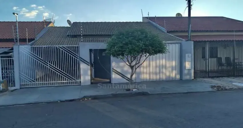 Casa à venda com 2 quartos com armários e cozinha planejada no maria cecília