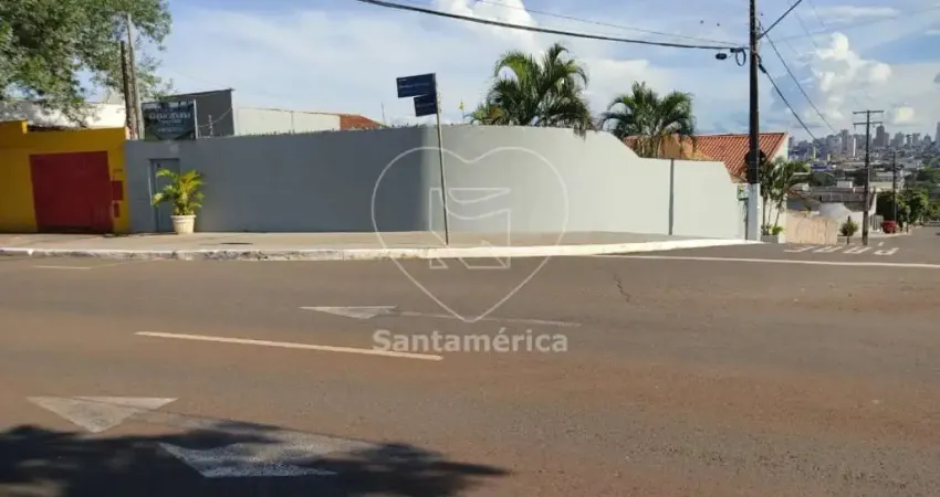 Espaço de festas amplo para alugar no jardim alpes, zona norte, com piscina