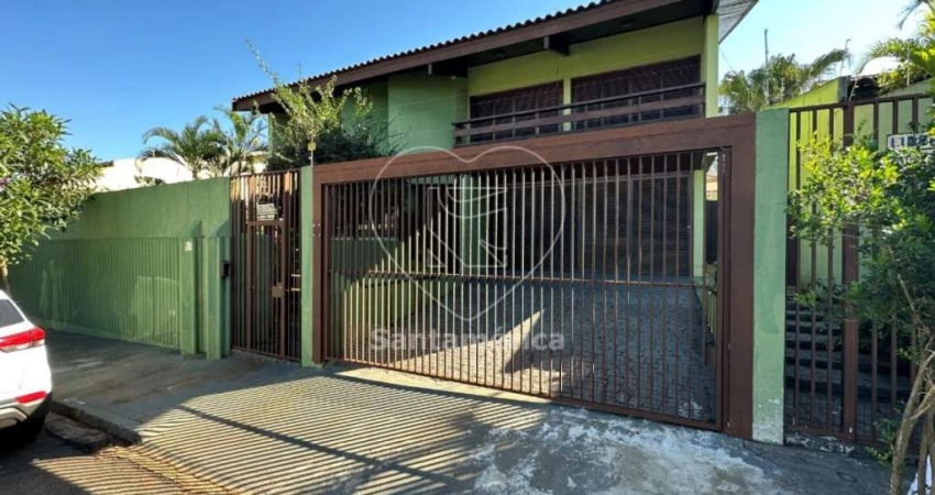 Casa assobradada à venda no Jardim Higienópolis, em Londrina com 4 quartos, sendo 2 suítes