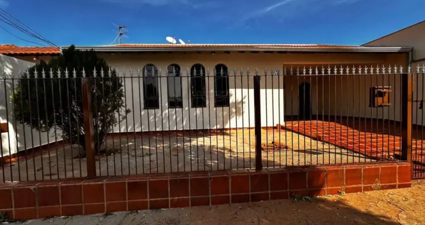 Casa para alugar e vender no jardim vale do cedro com 3 quartos sendo 2 suíte na região leste de londrina