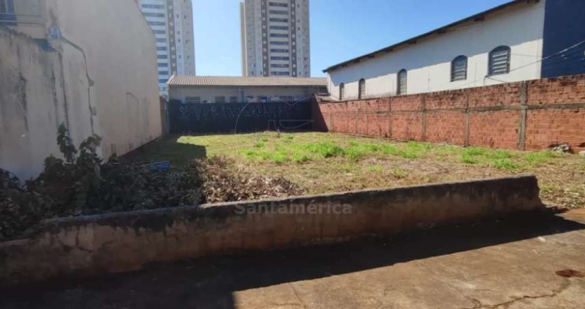Terreno comercial à venda na Avenida Celso Garcia Cid