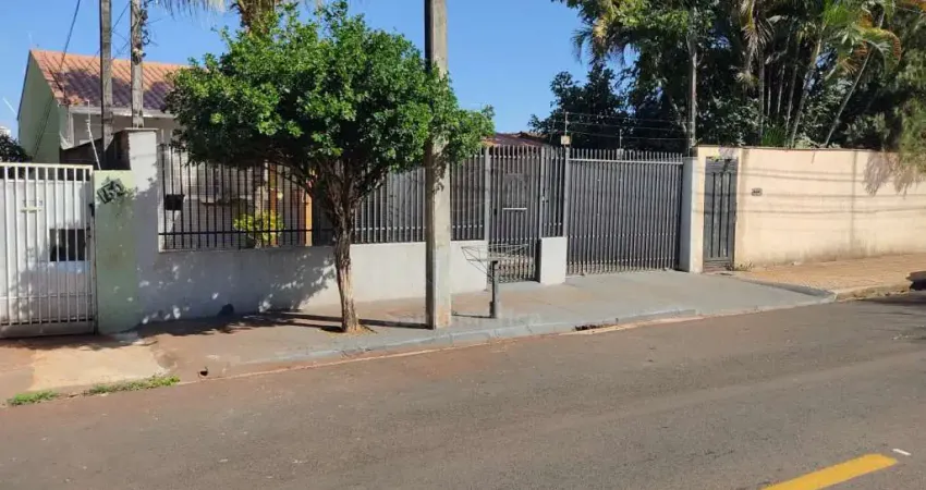 Casa assobradada com 3 quartos para venda no Jardim Amaro