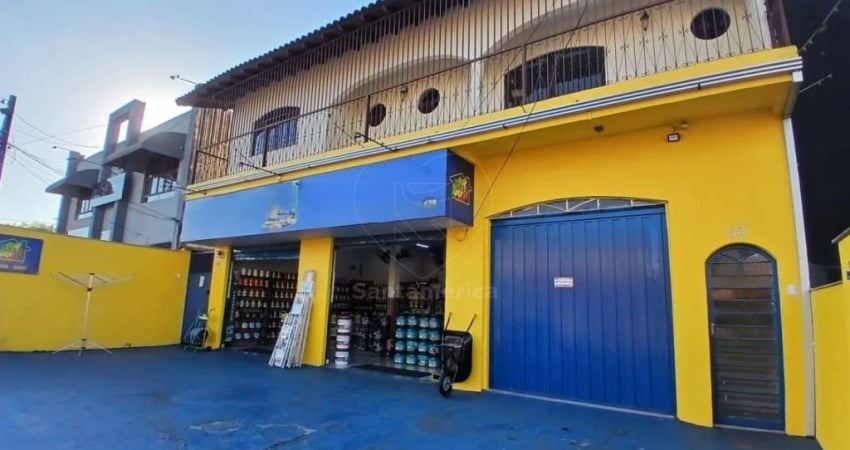 Casa Sobreloja para alugar com 3 quartos sendo 1 suíte no Bairro Antares