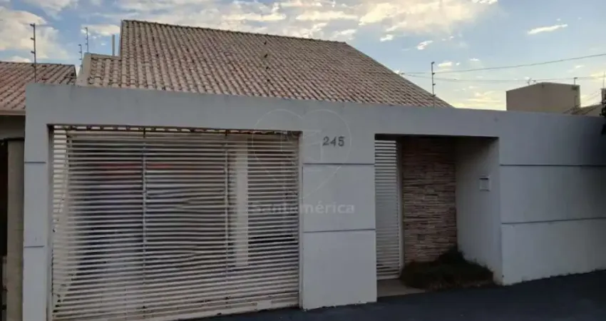 Casa para Alugar na região Oeste com 3 Quartos e Churrasqueira