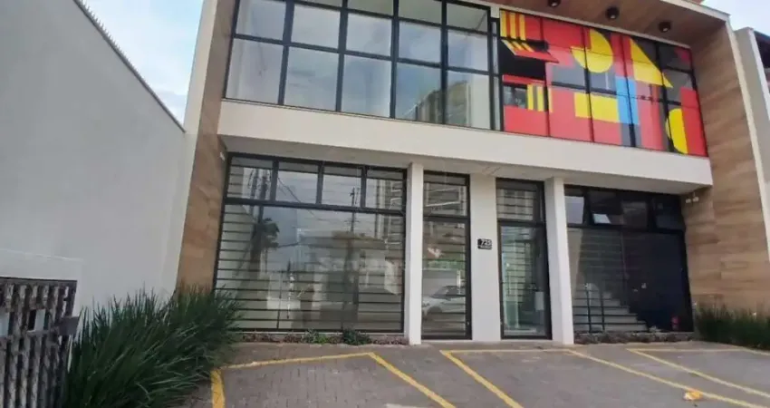 Loja comercial para alugar no centro de londrina com 80m², próximo à avenida maringá