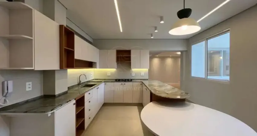 Apartamento reformado à venda no edifício dom joão vi, no centro de londrina