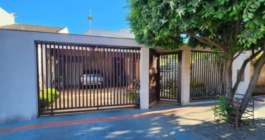 Casa à venda no bairro santa mônica com 3 quartos na região norte de londrina