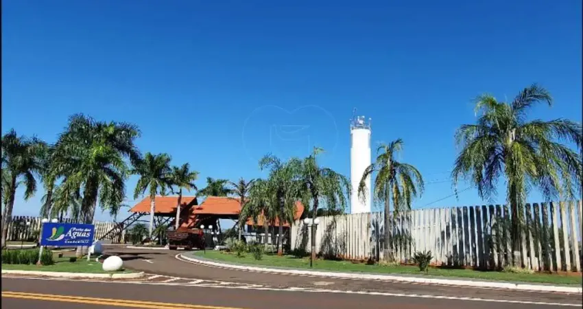 Casa à venda no condomínio porto das águas com 3 quartos na região central de porecatu