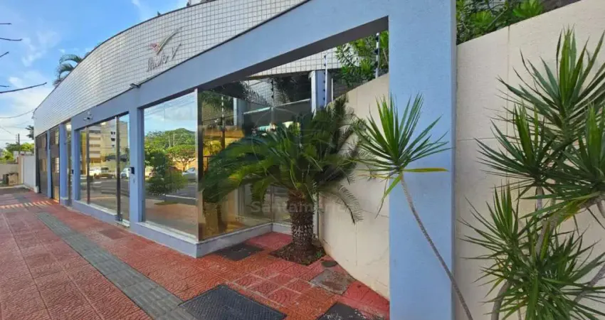 Apartamento mobiliado para alugar no edifício studio v, jardim higienópolis, com 2 quartos sendo 1 demi suíte.