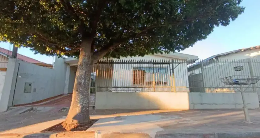 Casa para alugar no bairro Califórnia com 4 quartos na Região Leste de Londrina