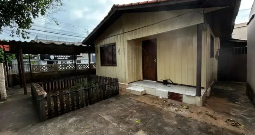 Casa para alugar na Região Central de Londrina com 3 quartos próximo ao Centro Social Urbano