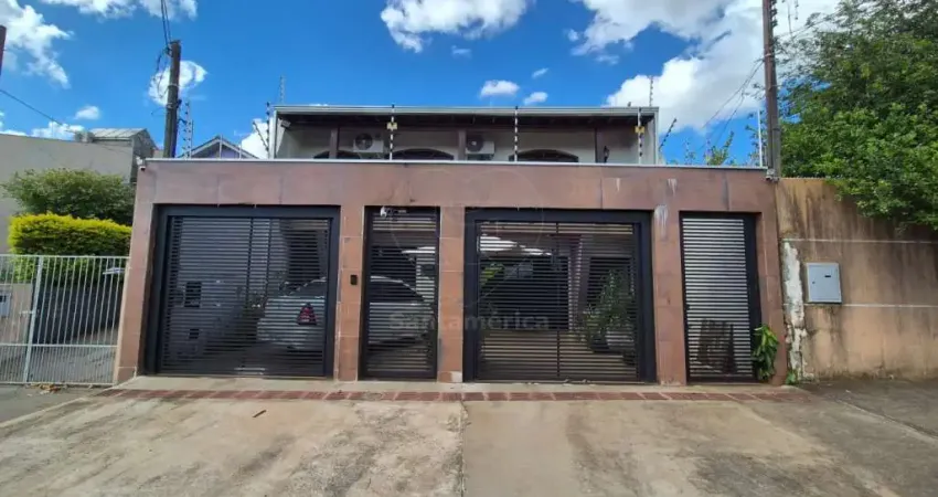 Casa à venda na Região Oeste de Londrina com 4 quartos e área de lazer com churrasqueira