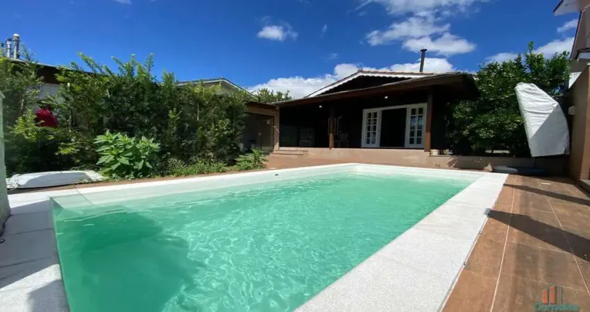 Casa com 3 quartos à venda na Nossa Senhora da Saúde, Caxias do Sul 