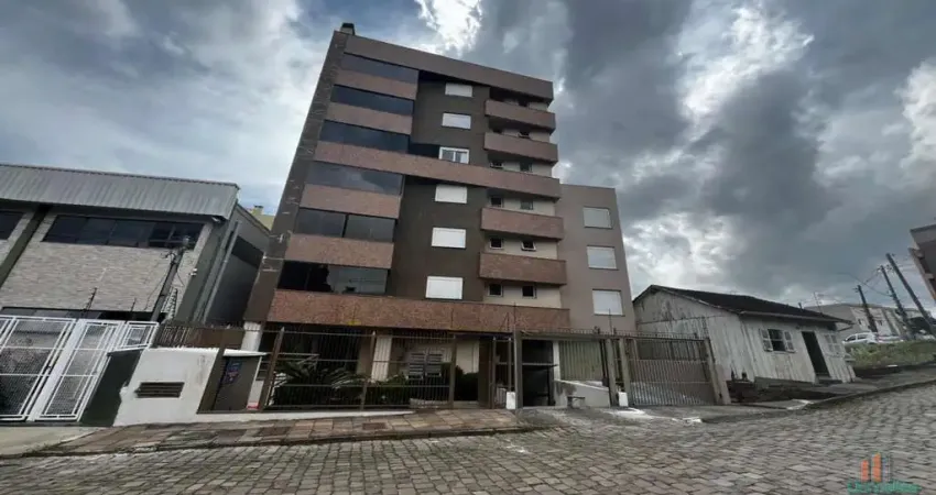 Cobertura com 3 quartos para alugar no Medianeira, Caxias do Sul 