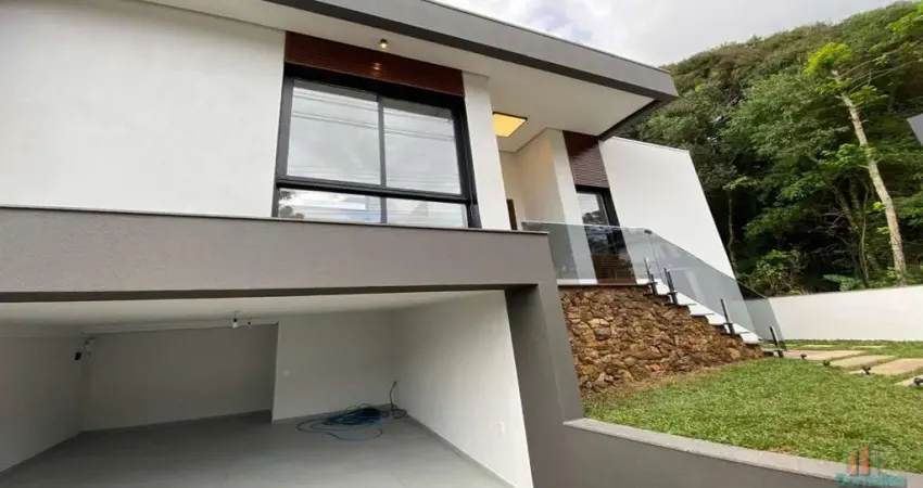 Casa com 3 quartos à venda na Rua Padre Gerônimo Rossi, 305, Ana Rech, Caxias do Sul