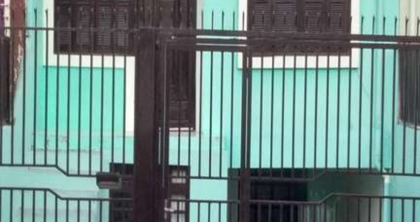 Casa com 2 quartos à venda na Professora Rosa Viegas Preiss, 300, Cidade Nova, Caxias do Sul