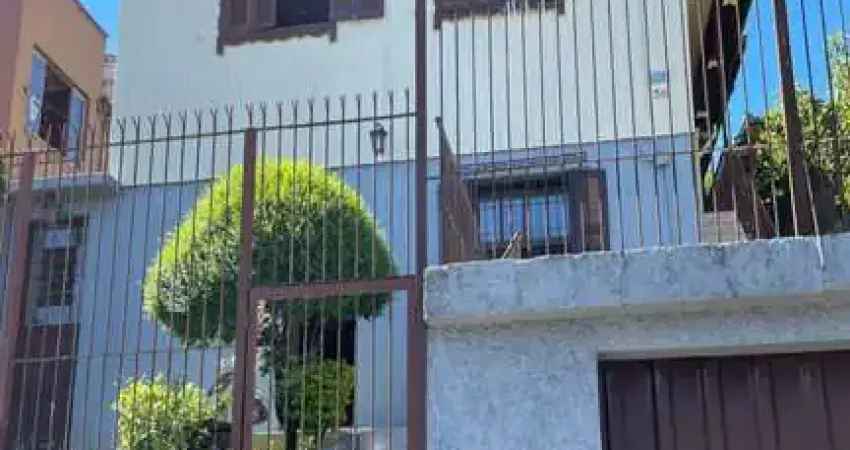 Casa com 3 quartos à venda no Rio Branco, Caxias do Sul 