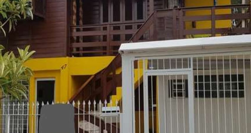 Casa com 3 quartos à venda na Nossa Senhora da Saúde, Caxias do Sul 
