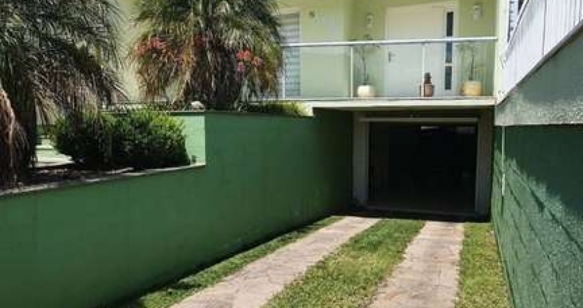 Casa com 3 quartos à venda na Rua Nayr Leonzio Covolan, 530, Santa Lúcia do Piaí, Caxias do Sul
