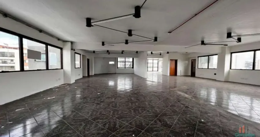 Sala comercial à venda na Avenida Júlio de Castilhos, 2773, São Pelegrino, Caxias do Sul