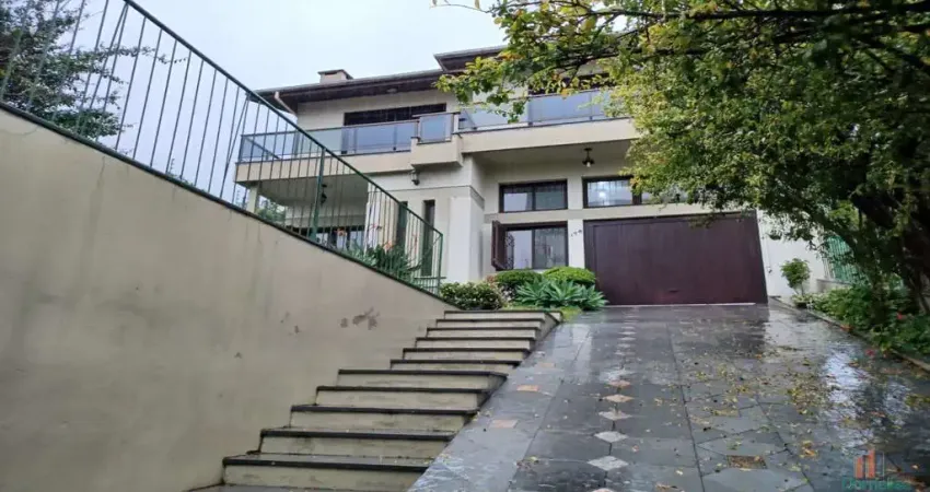 Casa com 3 quartos à venda na Rua Francisco Magni, 176, Medianeira, Caxias do Sul
