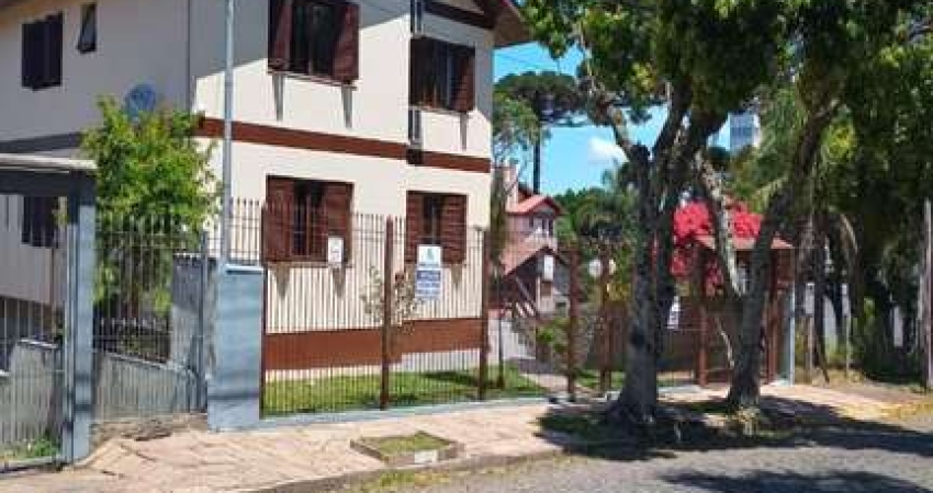 Casa com 5 quartos à venda na Rua Coelho Netto, 606, Petrópolis, Caxias do Sul