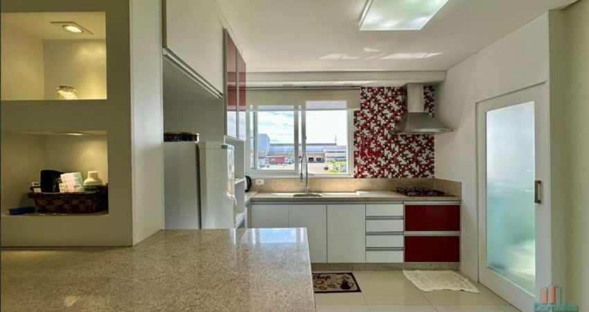 Casa com 3 quartos à venda na Avenida Moinhos de Vento, 590, Nossa Senhora da Saúde, Caxias do Sul