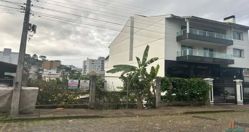 Terreno à venda na Parteira Toscana, 12, São José, Caxias do Sul