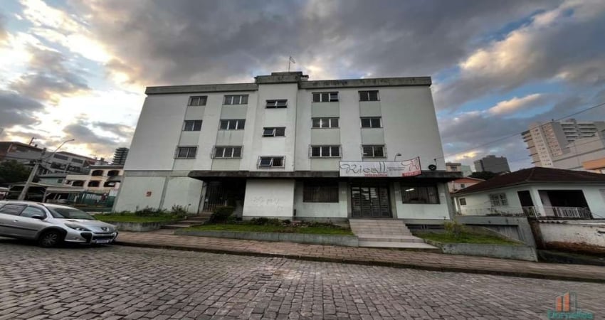 Apartamento com 3 quartos para alugar no Cristo Redentor, Caxias do Sul 