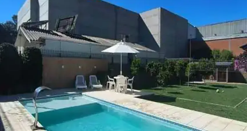 Casa com 3 quartos à venda na Bela Vista, Caxias do Sul 