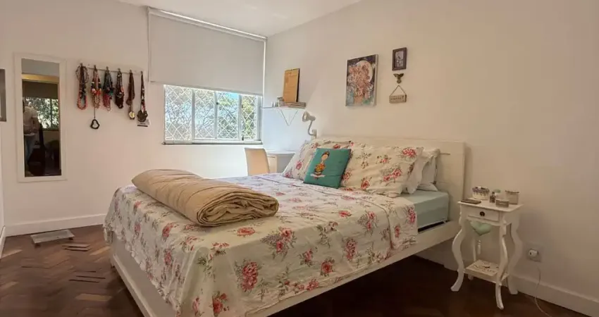 Apartamento Reformado à Venda – Asa Norte, Brasília/DF