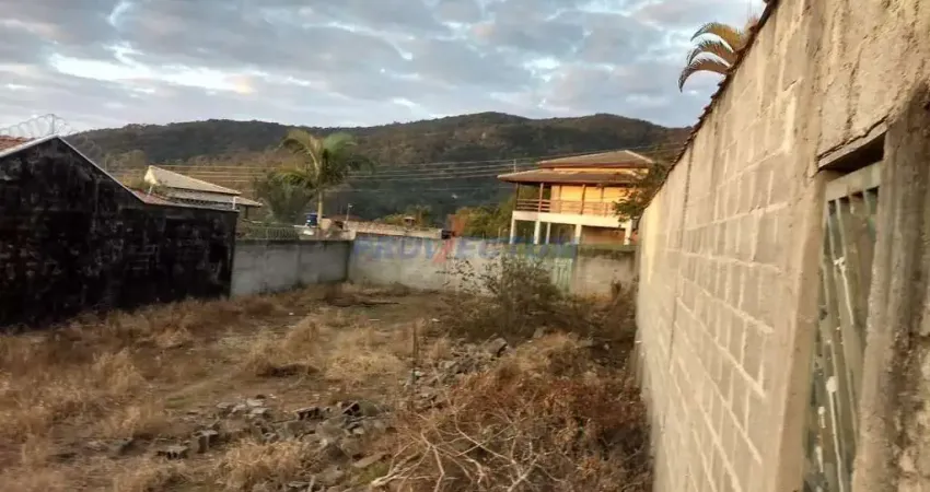 Terreno à venda na Estrada Jonas Siaulys, s/n°, Corumbá, Mairiporã