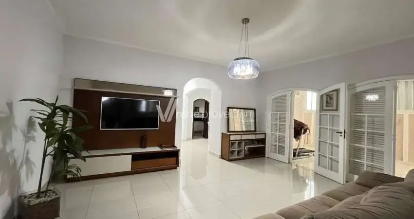 Casa com 3 quartos à venda na Rua Barretos, 201, Jardim Proença, Campinas